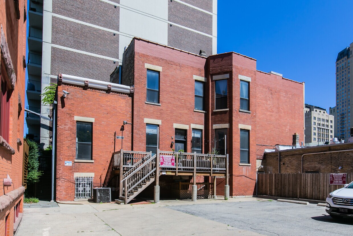 Primary Photo - 506 W Arlington Pl