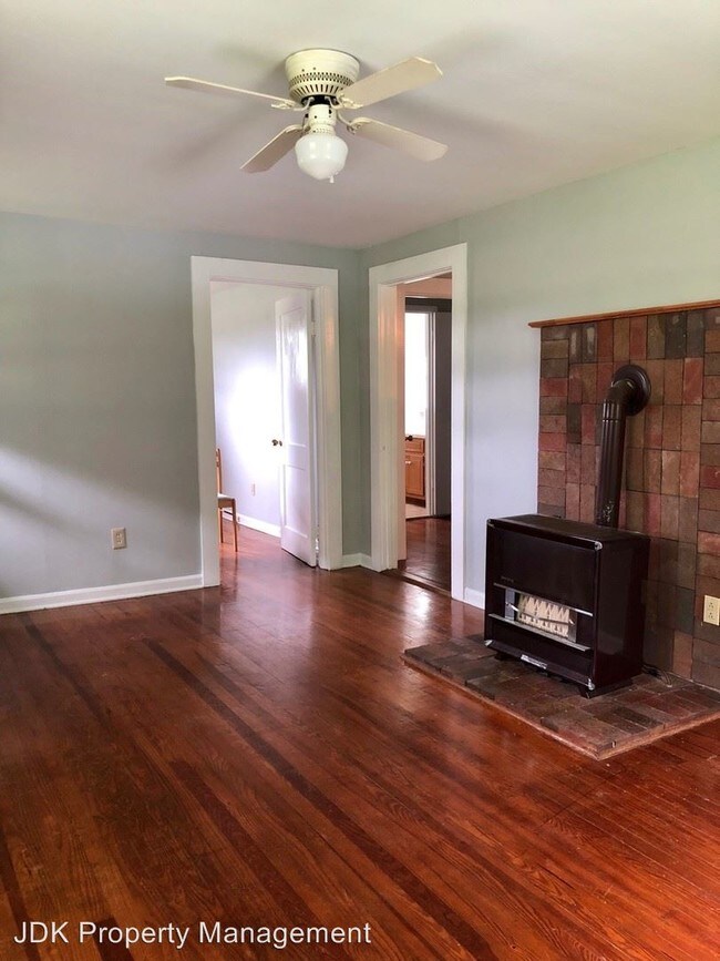 Foto del edificio - 1 br, 1 bath House - 2817 Lynch Store Rd