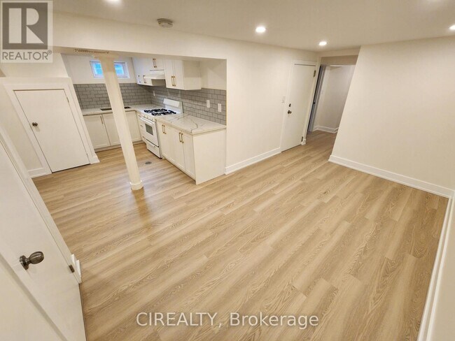 Photo du bâtiment - 188 Cherrywood Dr