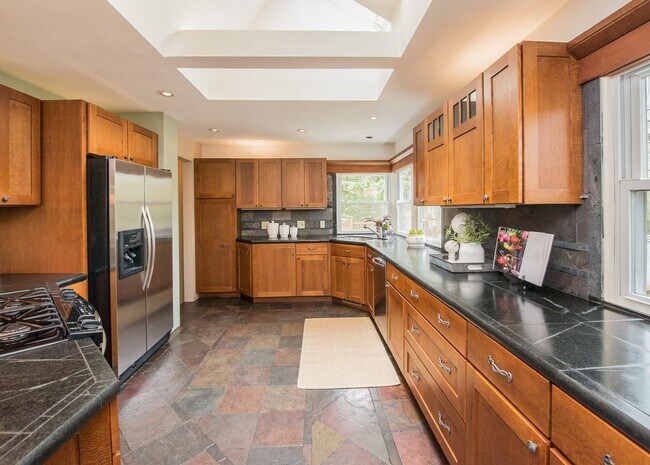 Large Kitchen - 6400 SW Vermont St