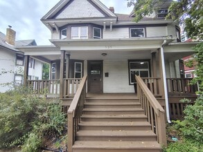Building Photo - 635 Ashland Ave