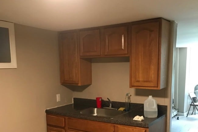 Kitchen - 523 Totowa Ave