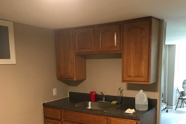 Kitchen - 523 Totowa Ave