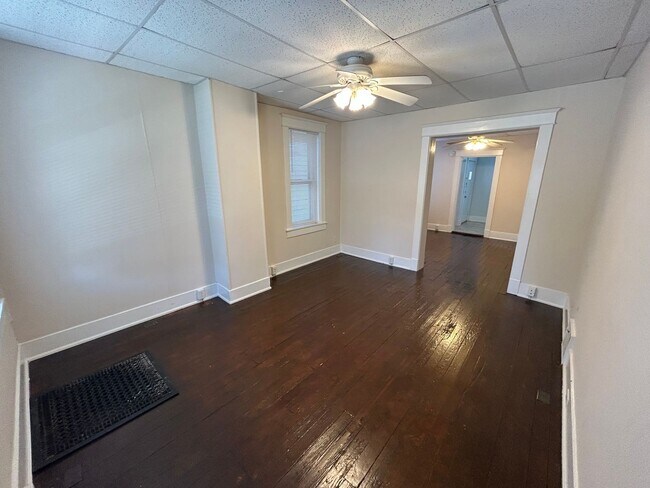 Foto del edificio - 929-931 Kentucky