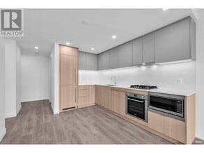 Building Photo - 318-2318 Alderson Ave