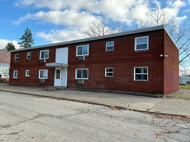 Building Photo - 10905 Mt Carmel Rd