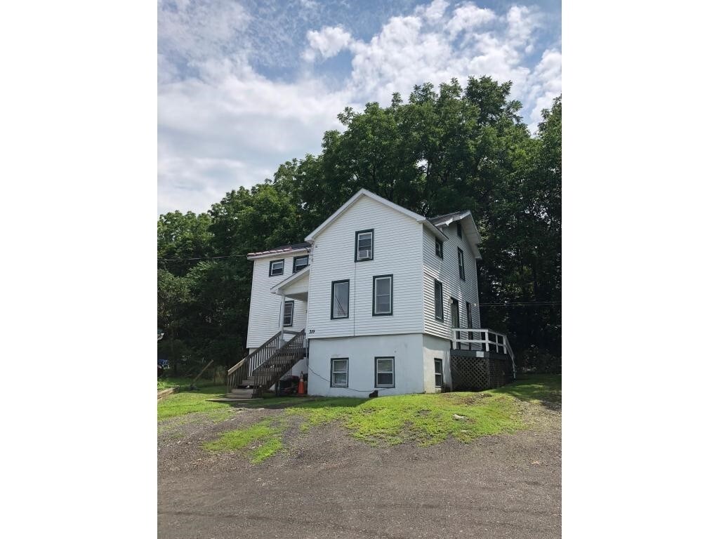 Primary Photo - 319 Hillview Pl