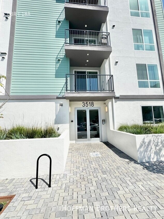 Foto principal - 3516 Chesapeake Ave