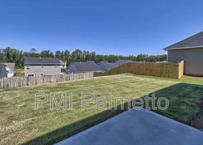 Building Photo - 619 Cheehaw Ave