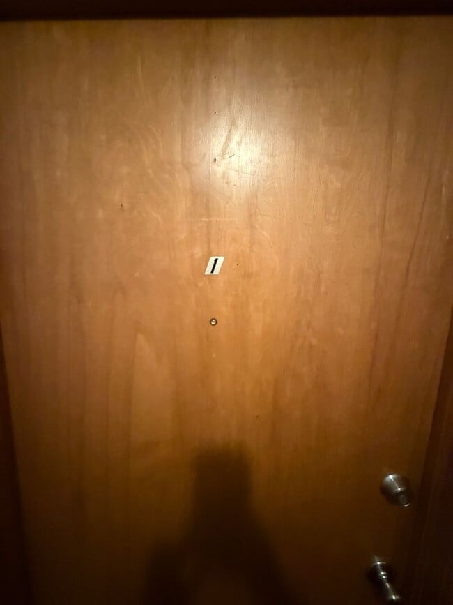 Building Photo - 52 Southwoods Ave