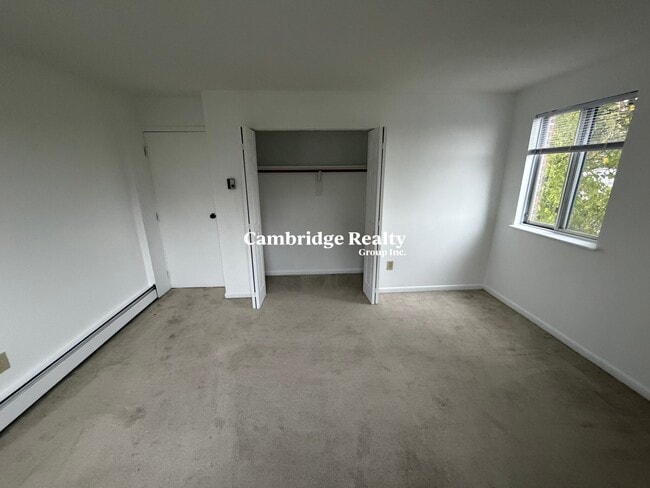 Building Photo - 37 Belmont St Building Photo - 37 Belmont St