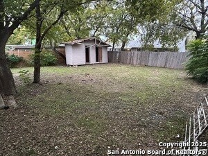 Foto del edificio - 1218 Gardina St