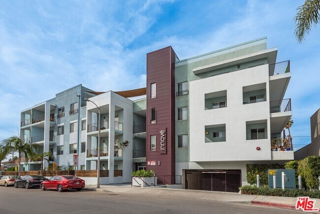 Foto del edificio - 13337 Beach Ave
