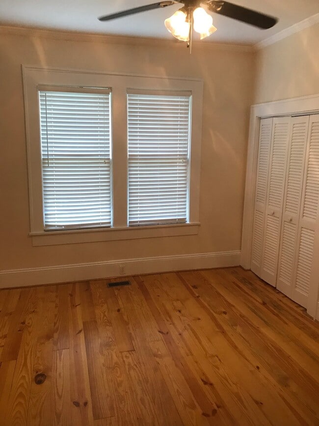 Foto del edificio - 823 Heidt St