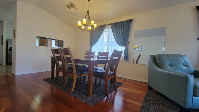 Foto del edificio - Charming Furnished 3 Bedroom Home In Kihei