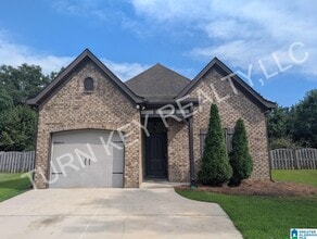 Building Photo - 105 Love Ln
