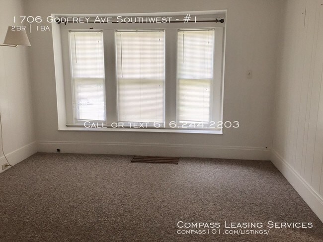 Foto del edificio - 1706 Godfrey Ave SW