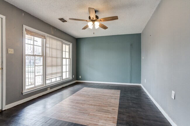 Building Photo - 2506 40th St
