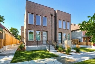 Building Photo - 714 W 1st Ave