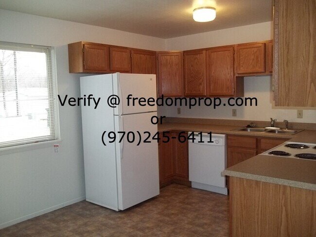 Photo - 1635 White Ave Apartment