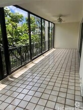 Building Photo - 4999 Kahala Ave