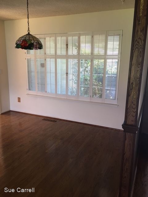 Building Photo - 2 br, 2 bath House - 6537 Meadowridge Drive