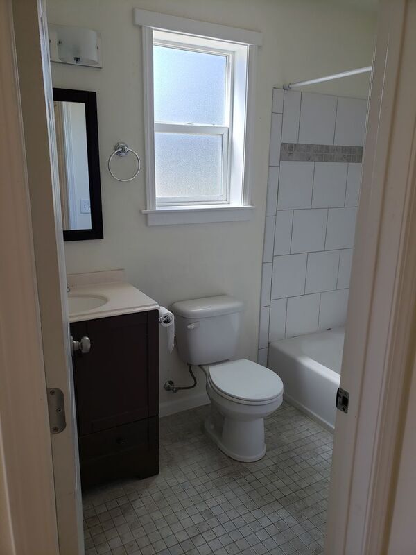 Building Photo - 3635 E Amazon Dr