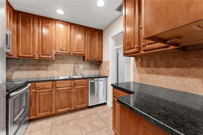 Foto del edificio - Charming 3-Bedroom Winter Park Home – $500...