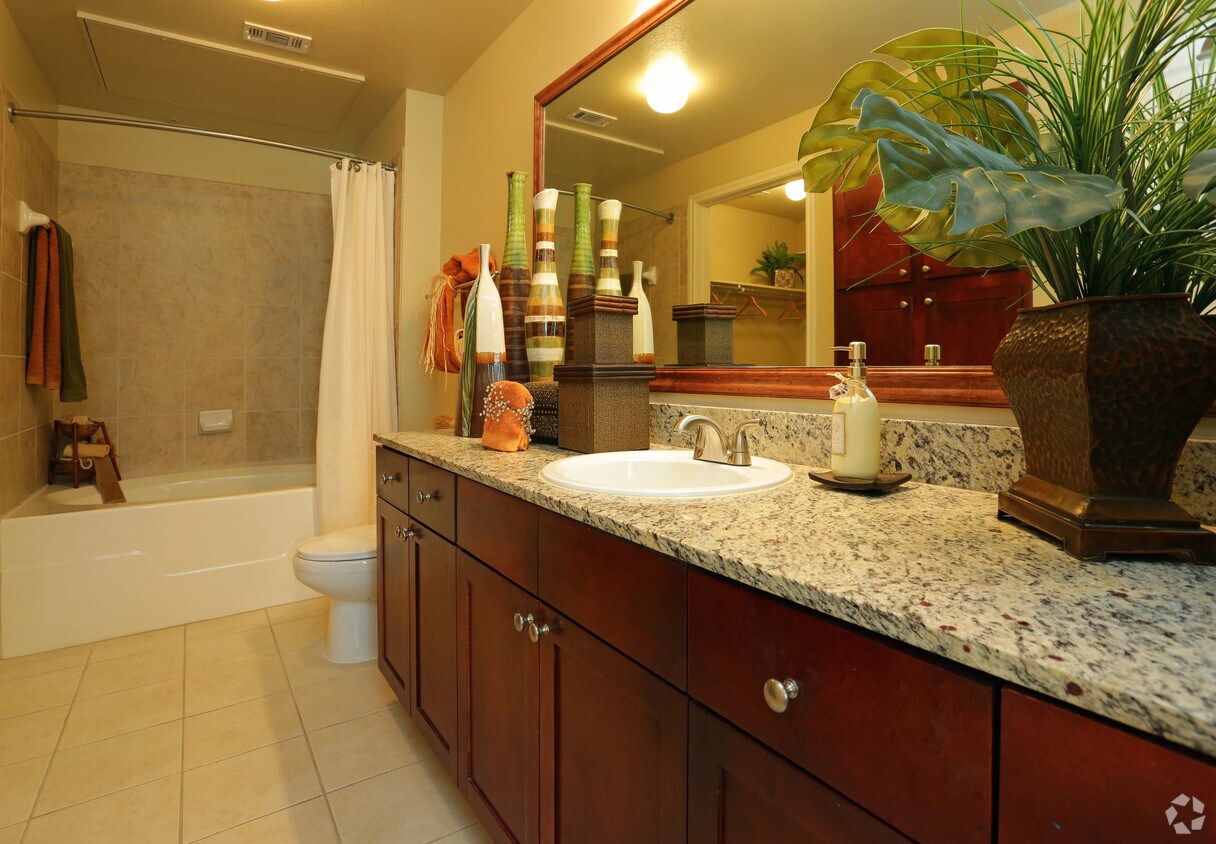 Bira Estates/1BR,1BA/Bathroom - Camden Riverwalk
