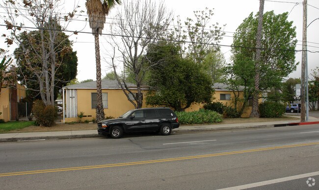 Building Photo - 6803 Matilija Ave