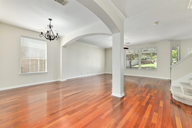 Building Photo - 20308 Farm Pond Ln