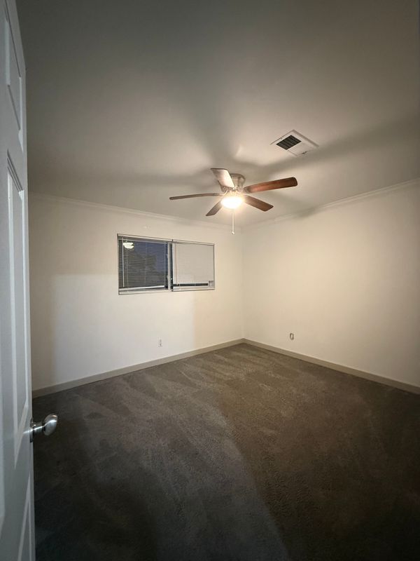 Foto del edificio - 7952 Leonora St