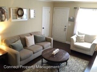 Foto del edificio - 144 Crayton Creek Ln