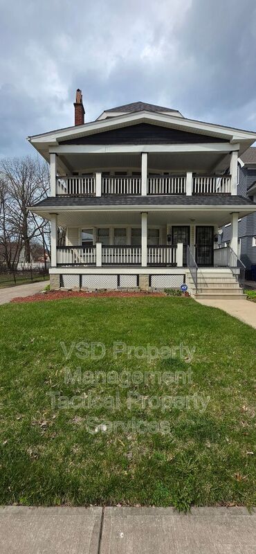 Building Photo - 12337 Chesterfield Ave