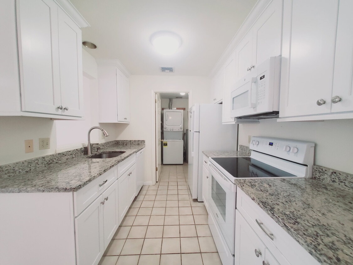 Photo - 1900 Summer Street Apt #W, Stamford, CT 06905 - 1 BR 1 BA condo