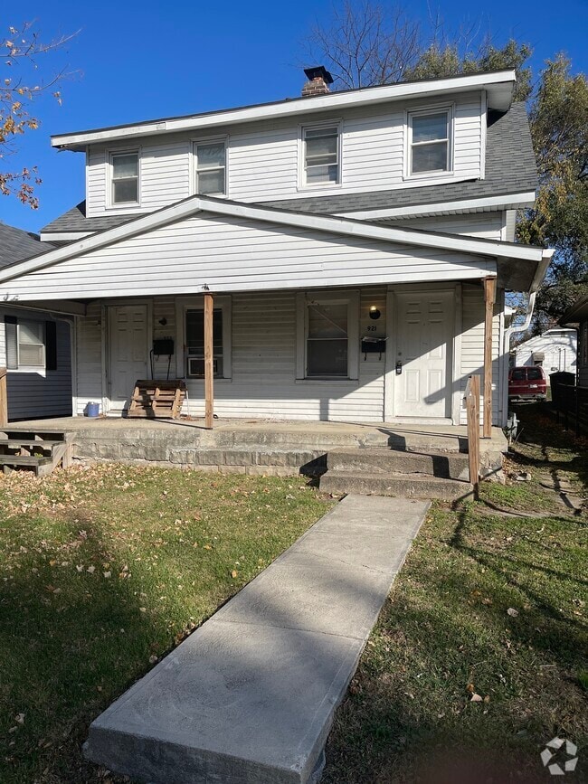 North Emerson Heights Apartments for Rent with Washer & Dryer