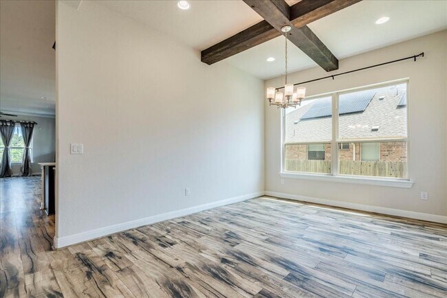 Foto del edificio - 709 Kingston Pl