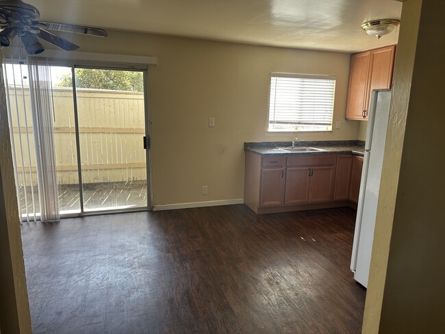 Kitchen / Dining Space - 155 Maher Ct