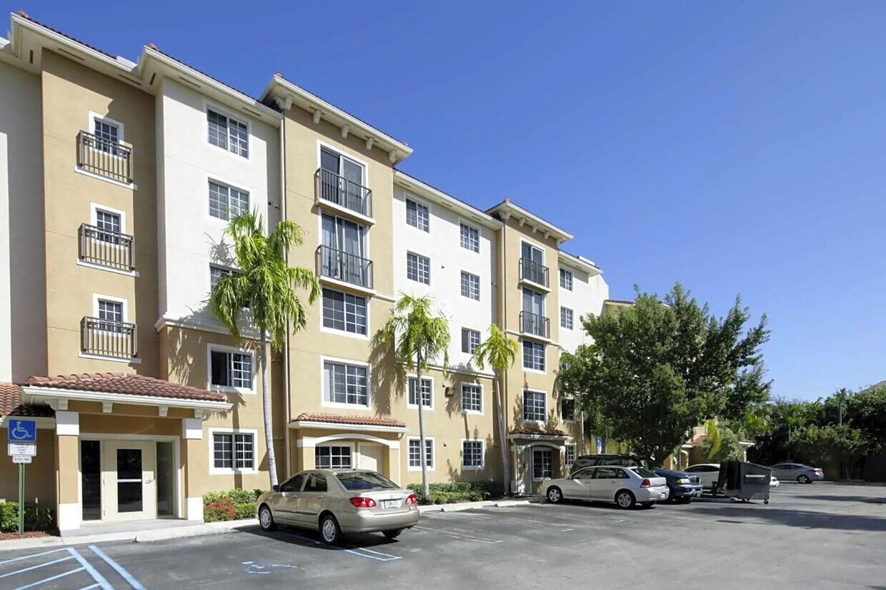 Bienvenido a casa a Lakeside Commons. - Lakeside Commons