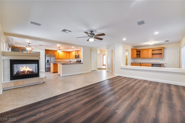 Building Photo - 9796 Raven Wing Canyon Ct