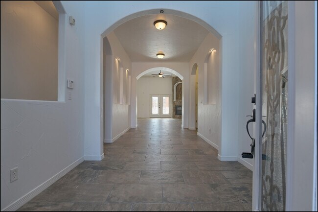 Foto del edificio - 3065 Snowy Point Dr