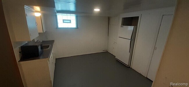 Foto del edificio - 21857 Le Fever Ave