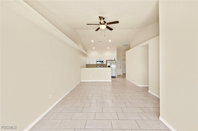 Foto del edificio - 4111 Skyline Blvd