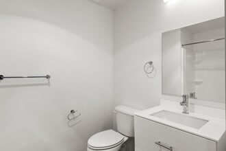 Building Photo - Derby Slabtown