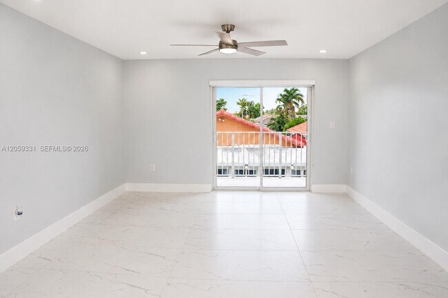 Building Photo - 2750 W 76th St