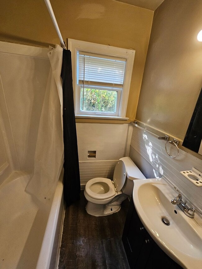Building Photo - Private Complete Oasis steps from the Brem...
