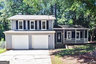 Building Photo - 3210 Fescue Cir