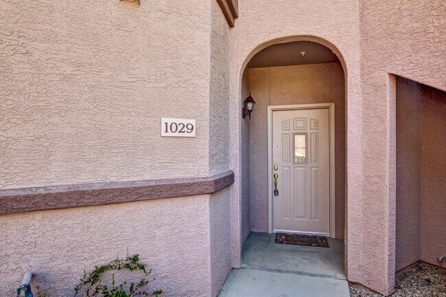 Building Photo - 9455 E Raintree Dr
