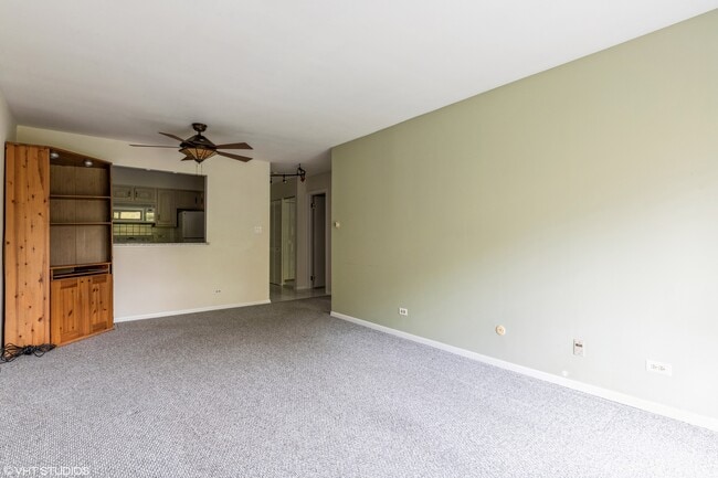 Building Photo - 1400 N Elmhurst Rd