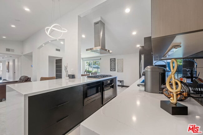 Foto del edificio - 20412 Oxnard St